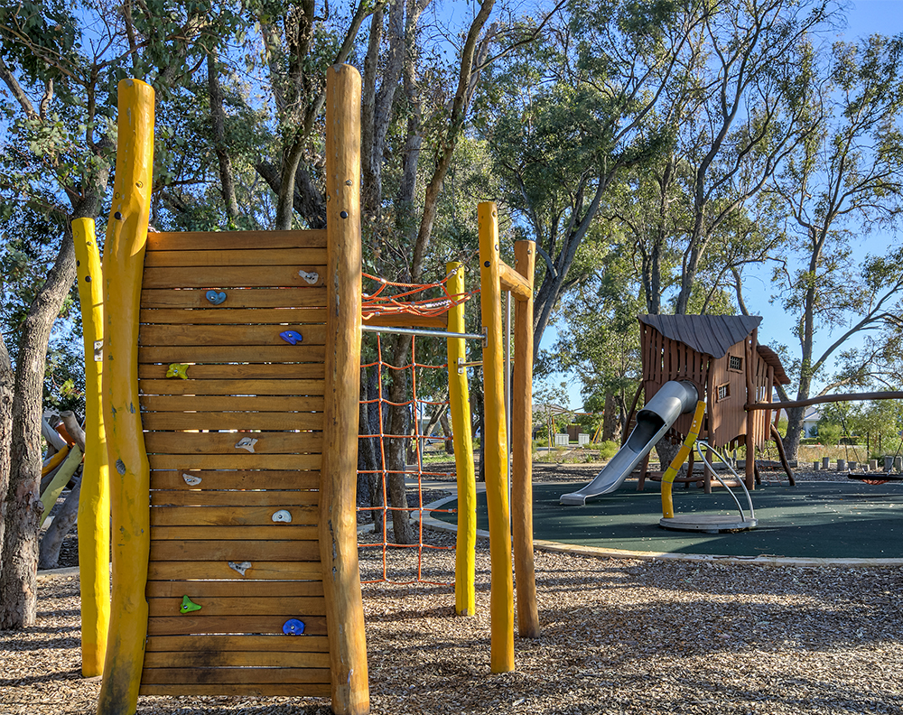 Emerald Park Private Estate